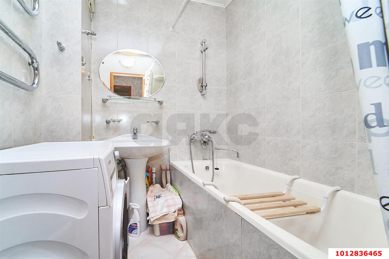 Фото №11: 3-комнатная квартира 68 м² - Краснодар, Центральный внутригородской округ, Покровка, мкр. Центральный, ул. Володарского, 10А