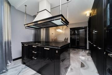 Фото №3: 4-комнатная квартира 144 м² - Краснодар, мкр. Западный внутригородской округ, ул. Кожевенная, 28