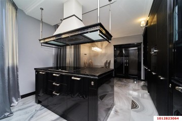 Фото №3: 4-комнатная квартира 144 м² - Краснодар, мкр. Западный внутригородской округ, ул. Кожевенная, 28