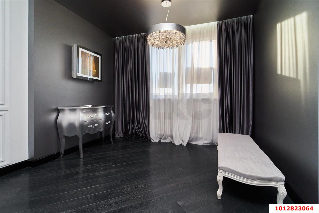 Фото №13: 4-комнатная квартира 144 м² - Краснодар, Кожзавод, мкр. Западный внутригородской округ, ул. Кожевенная, 28