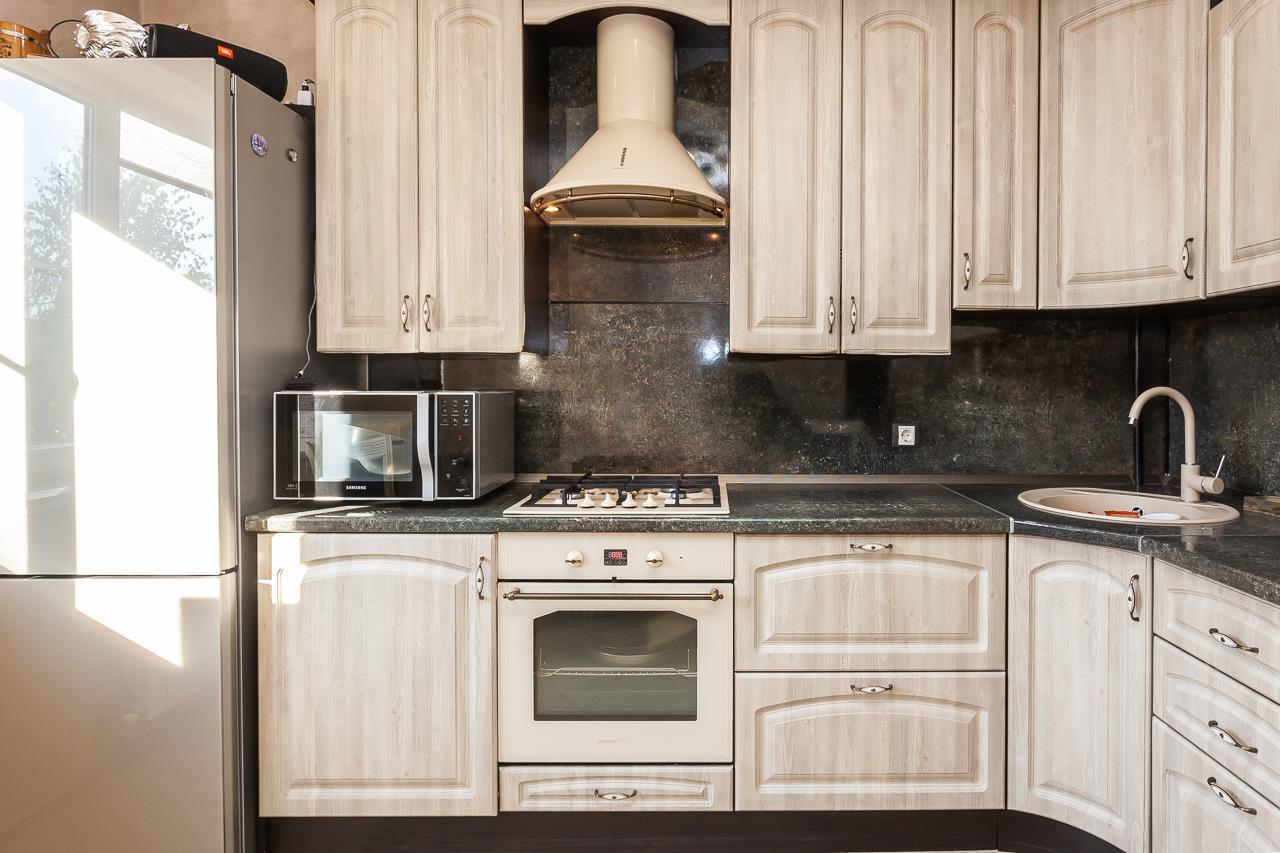 Фото №3: Дом 213 м² + 4 сот. - Яблоновский, ул. Горького, 46