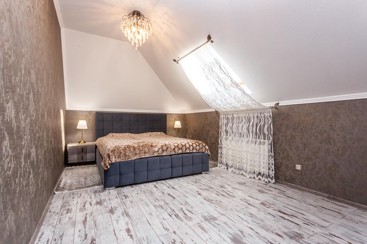 Фото №6: Дом 213 м² + 4 сот. - Яблоновский, ул. Горького, 46