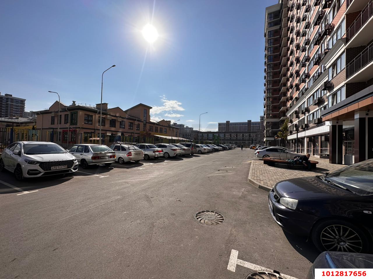 Фото №3: Торговое помещение 49 м² - Краснодар, жилой комплекс Самолёт-4, ул. Западный Обход, 57лит24