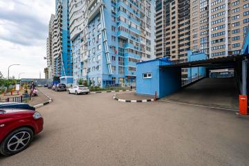 Фото №1: 1-комнатная квартира 53 м² - Краснодар, мкр. жилой комплекс Парусная Регата, ул. Автолюбителей, 1Дк2