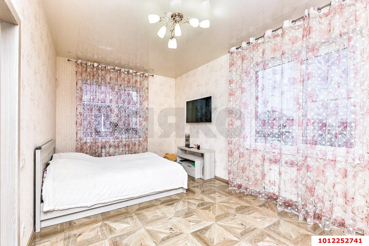 Фото №3: Дом 215 м² + 5 сот. - Краснодар, Сады Калинина, ул. Средняя, 27