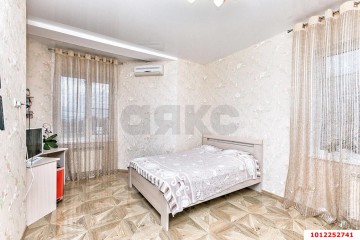 Фото №2: Дом 215 м² - Краснодар, мкр. Сады Калинина, ул. Средняя, 27