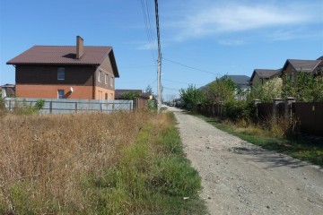 Фото №1: Земельный участок под ИЖС 10 сот. - Российский, мкр. Прикубанский внутригородской округ, ул. Ярусная, 17