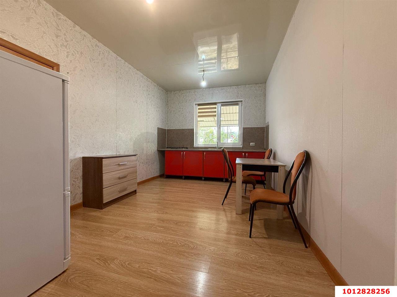 Фото №1: Дом 120 м² + 4.5 сот. - Елизаветинская, коммерческое  Надежда, ул. Светлая, 6