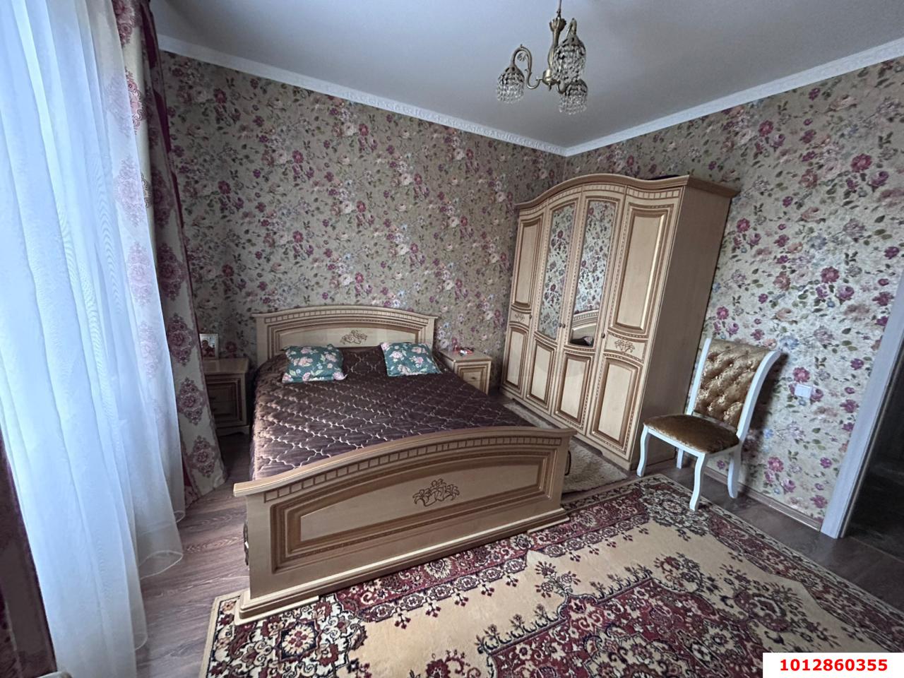 Фото №3: Дом 200 м² + 5 сот. - Старокорсунская, Карасунский внутригородской округ, ул. Героя Быстрицкого, 25