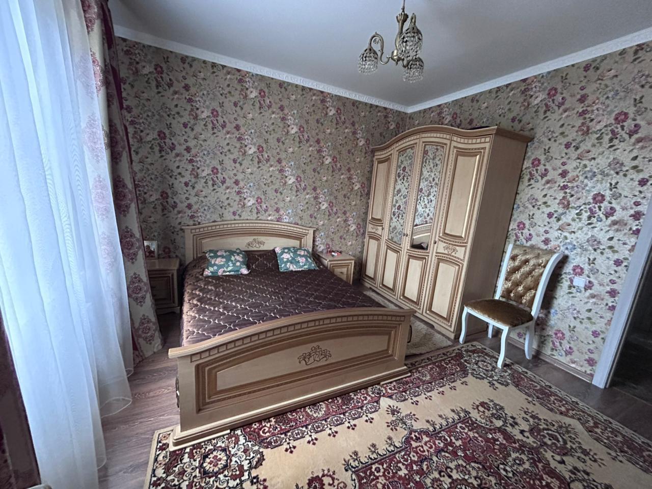 Фото №3: Дом 200 м² + 5 сот. - Старокорсунская, мкр. Карасунский внутригородской округ, ул. Героя Быстрицкого, 25