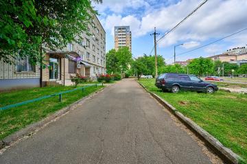 Фото №4: Коммерция 35 м² - Краснодар, мкр. Краевая Клиническая Больница, ул. Восточно-Кругликовская, 63