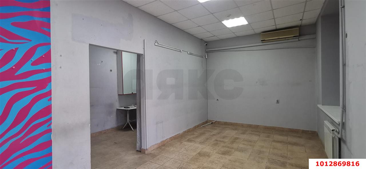 Фото №4: Торговое помещение 35 м² - Краснодар, Прикубанский внутригородской округ, мкр. Краевая Клиническая Больница, ул. Восточно-Кругликовская, 63