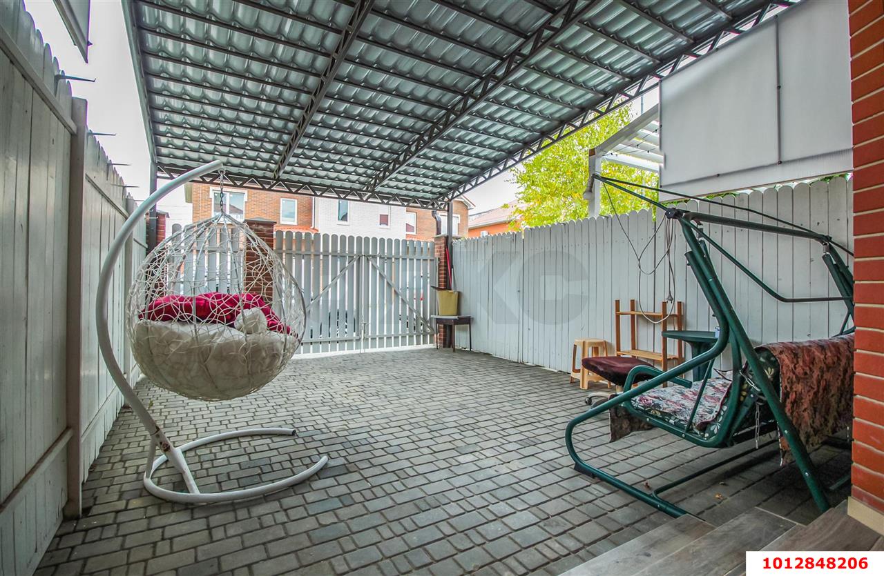 Фото №2: Дом 120 м² + 1.5 сот. - Краснодар, Прикубанский внутригородской округ, Россинского, п. коттеджный  Австрия, ул. Командорская, 2к36