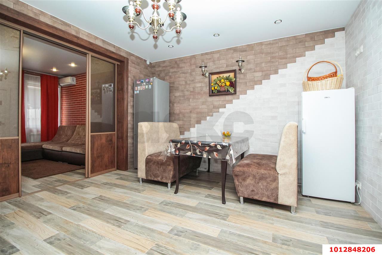 Фото №6: Дом 120 м² + 1.5 сот. - Краснодар, Прикубанский внутригородской округ, Россинского, п. коттеджный  Австрия, ул. Командорская, 2к36