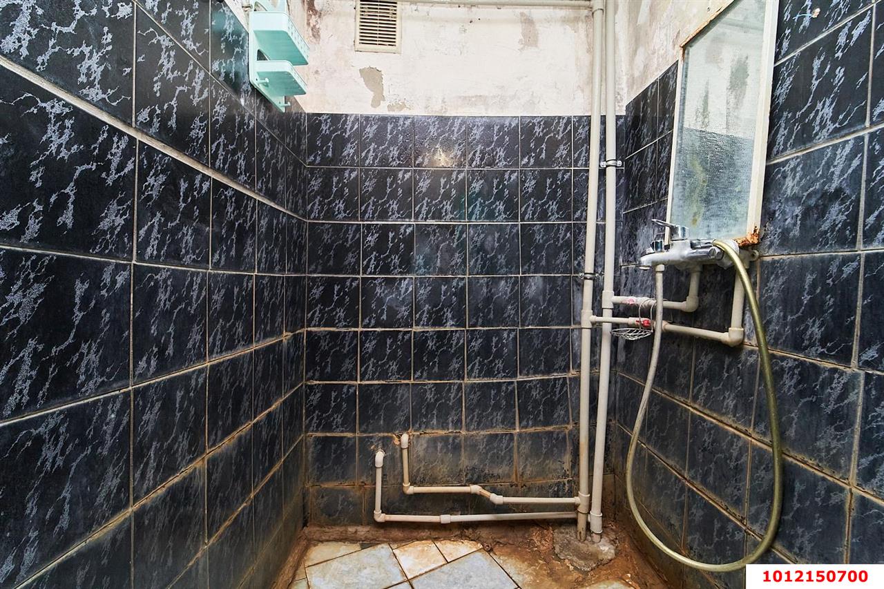 Фото №9: Комната 13 м² - Краснодар, Карасунский внутригородской округ, мкр. Хлопчато-бумажный Комбинат, ул. Алтайская, 10