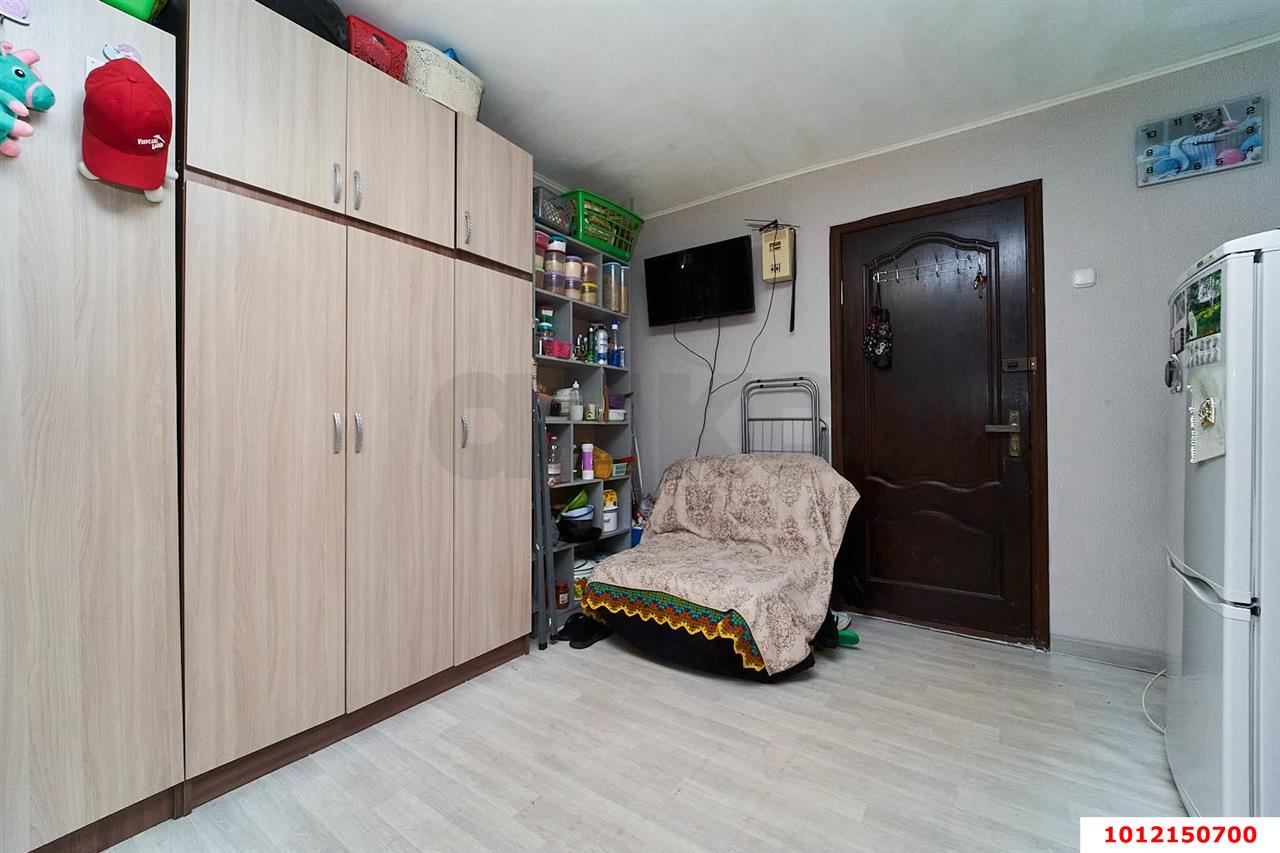 Фото №3: Комната 13 м² - Краснодар, Карасунский внутригородской округ, мкр. Хлопчато-бумажный Комбинат, ул. Алтайская, 10