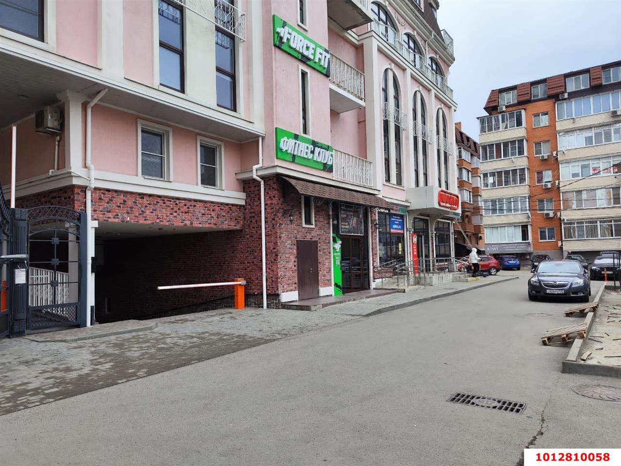 Фото №11: Офисное помещение 40 м² - Краснодар, Круглик, ул. Богучарская, 2