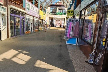 Фото №5: Торговое помещение 13 м² - Краснодар, мкр. Юбилейный, пр-кт Чекистов, 17