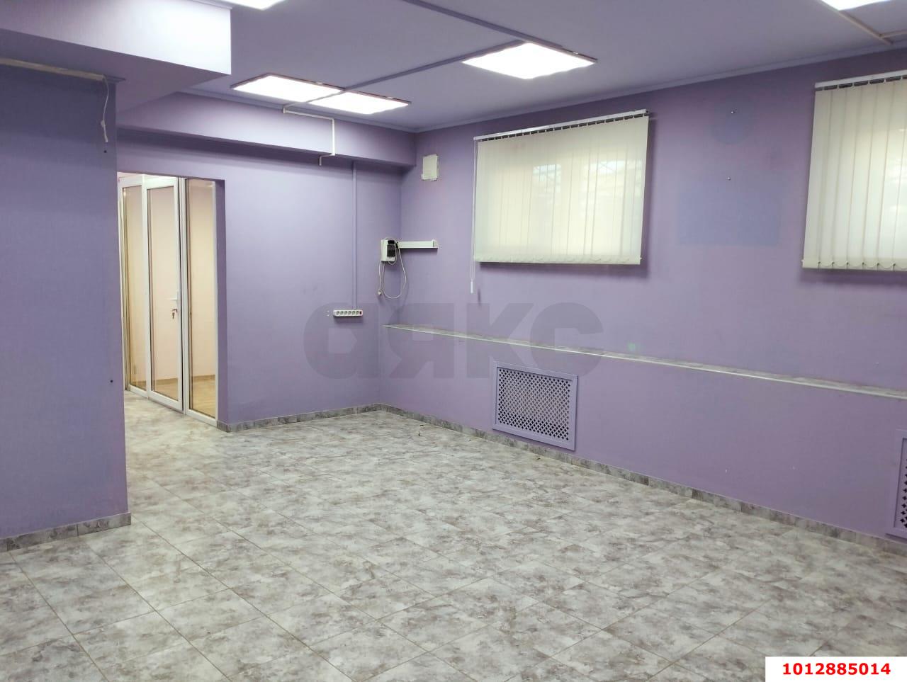 Фото №5: Коммерция 49 м² - Краснодар, Прикубанский внутригородской округ, ж/р Восточный, ул. Героя Владислава Посадского, 32