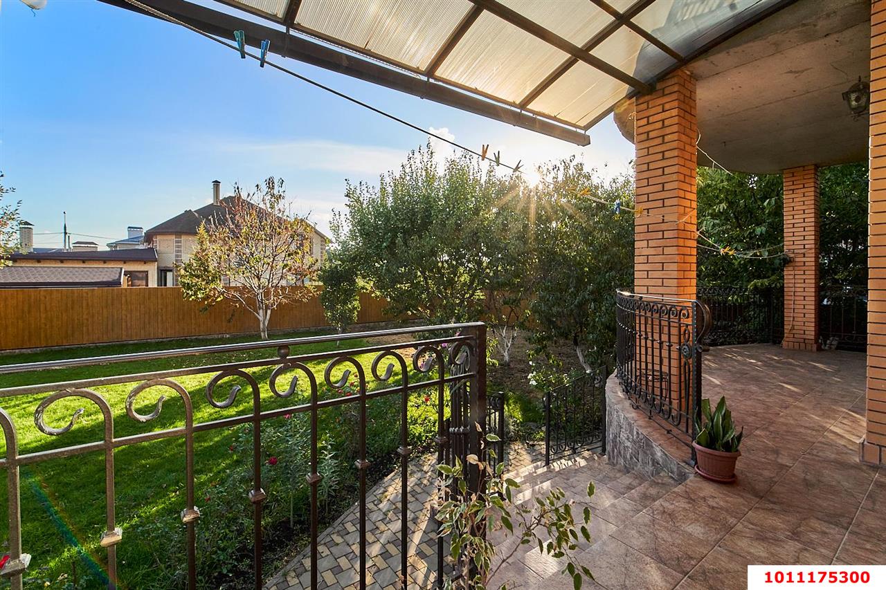 Фото №7: Дом 451 м² + 10 сот. - Краснодар, Прикубанский внутригородской округ, мкр. 2-я Площадка, ул. Генерала Мищенко, 30/2