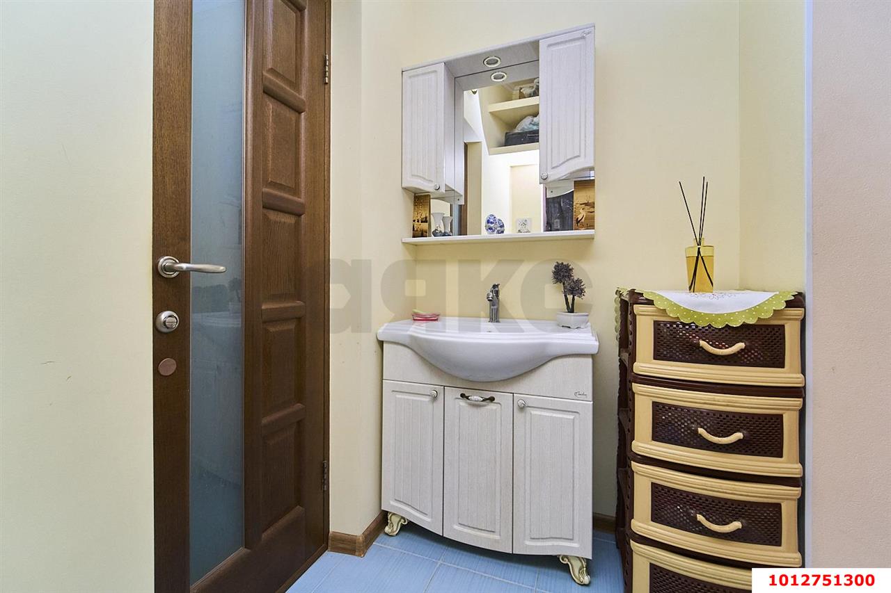 Фото №9: 3-комнатная квартира 99 м² - Краснодар, мкр. Западный внутригородской округ, ул. Красная, 5