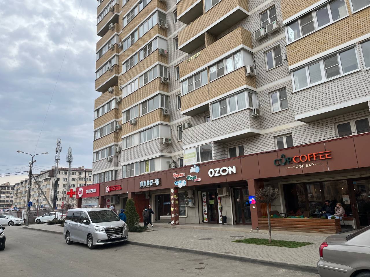 Фото №3: Коммерция 78 м² - Краснодар, ЖК Светлый, Прикубанский внутригородской округ, Завод Радиоизмерительных Приборов, Музыкальный, мкр. жилой комплекс Светлый, ул. Московская, 144к2