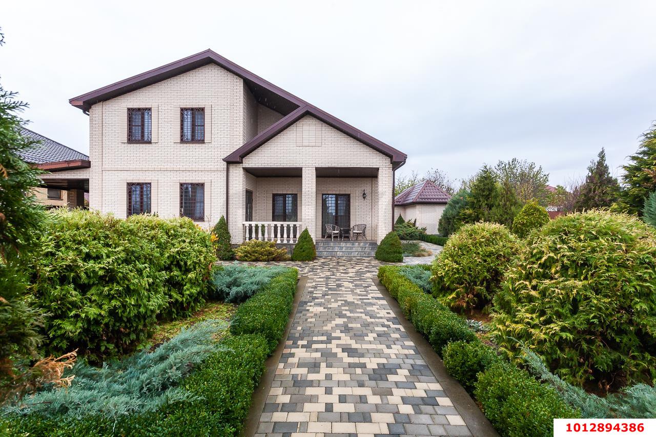 Фото №1: Дом 230 м² + 12 сот. - Энем, ул. Молодёжная, 28