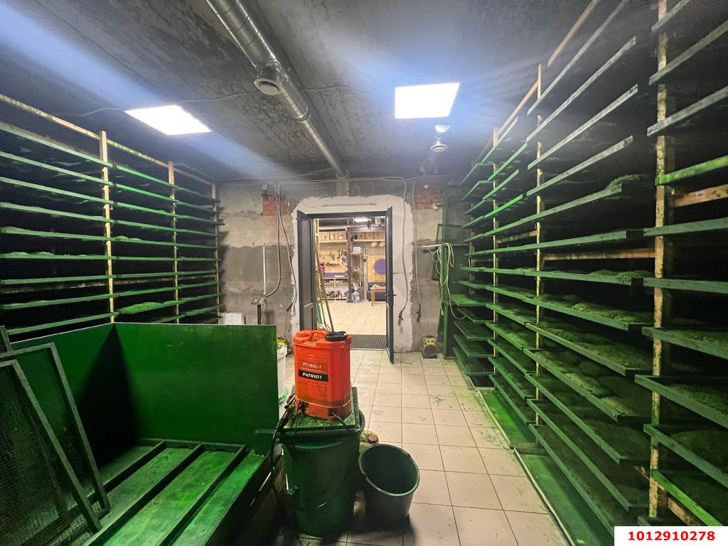 Фото №13: Коммерция 73 м² - Краснодар, Прикубанский внутригородской округ, Завод Радиоизмерительных Приборов, мкр. Музыкальный, ул. имени Мусоргского М.П., 3