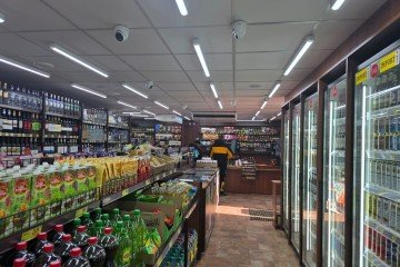 Фото №2: Торговое помещение 124 м² - Краснодар, мкр. Отделение № 1 ОПХ Колос, ул. Цветная, 41