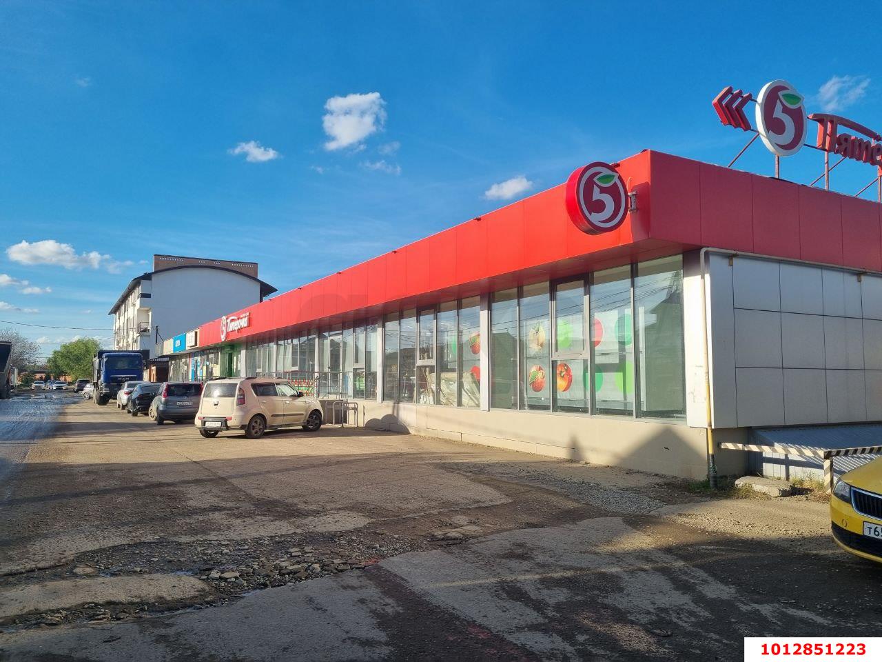 Фото №4: Торговое помещение 124 м² - Краснодар, Отделение № 1 ОПХ Колос, ул. Цветная, 41
