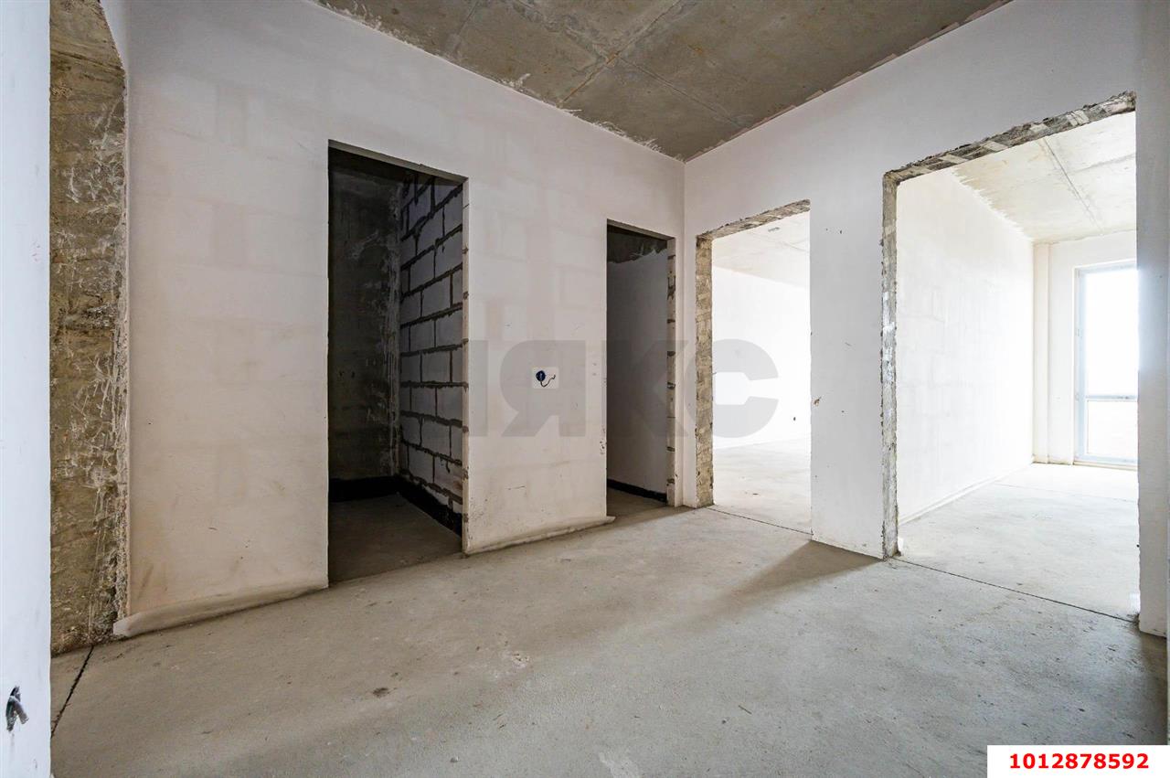 Фото №4: 3-комнатная квартира 89 м² - Краснодар, Камвольно-суконный Комбинат, ул. Магистральная, 11к1