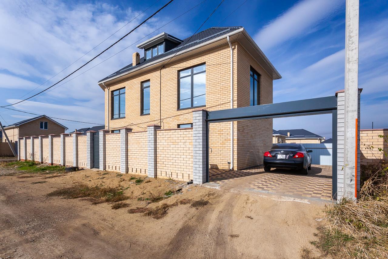 Фото №2: Дом 205 м² + 3.42 сот. - Краснодар, Прикубанский внутригородской округ, мкр. КП Крепость, ул. Саратовская, 13к2