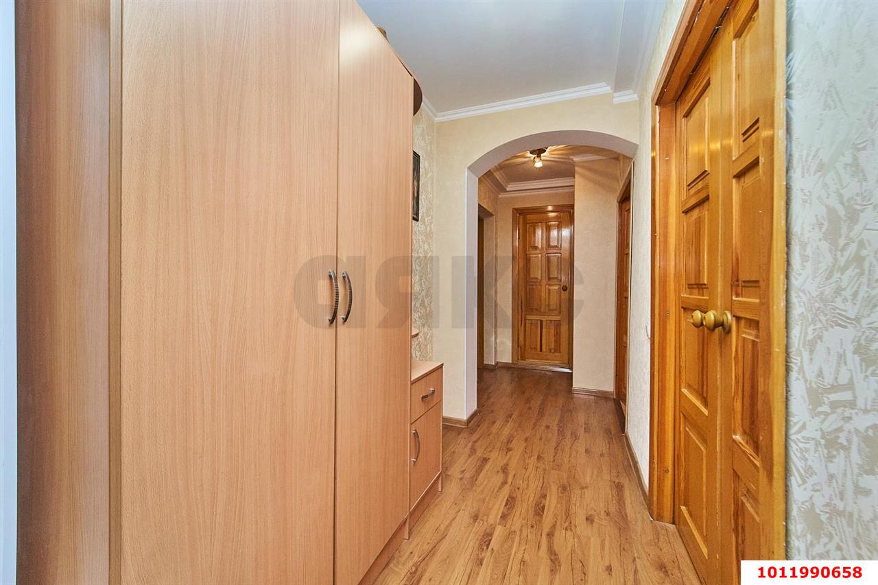 Фото №15: 4-комнатная квартира 79 м² - Краснодар, Прикубанский внутригородской округ, Калинино, мкр. Краевая Клиническая Больница, ул. 1 Мая, 234