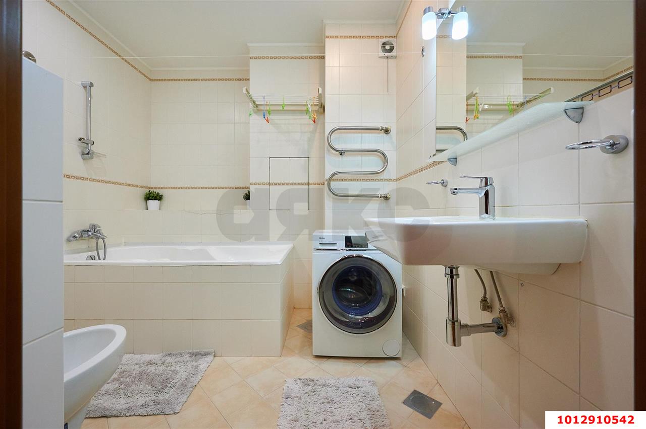 Фото №8: 2-комнатная квартира 65 м² - Краснодар, Центральный, ул. Кубанская Набережная, 4