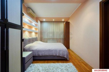Фото №4: 2-комнатная квартира 65 м² - Краснодар, мкр. Центральный, ул. Кубанская Набережная, 4