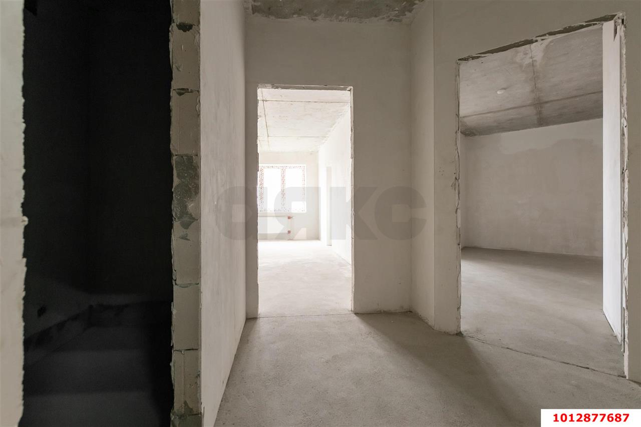 Фото №1: 1-комнатная квартира 48 м² - Краснодар, Западный внутригородской округ, ул. Краснознамённая, 1/2