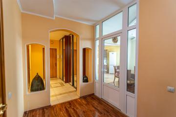 Фото №3: 2-комнатная квартира 82 м² - Краснодар, мкр. Завод Измерительных Приборов, ул. Зиповская, 8