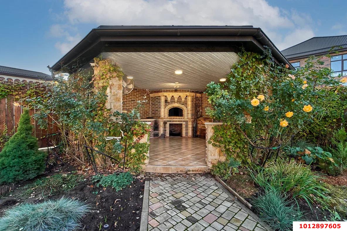 Фото №1: Дом 296 м² + 7.1 сот. - Краснодар, Северный, ул. Звенигородская, 2