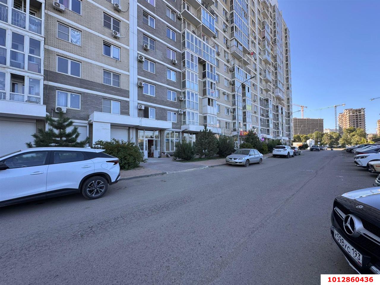 Фото №9: Торговое помещение 77 м² - Краснодар, жилой комплекс Сармат, ул. Западный Обход, 65к1