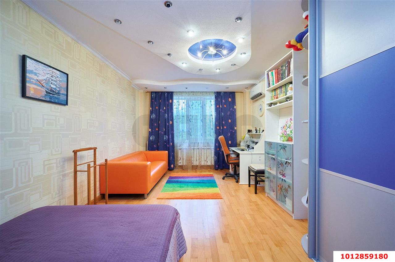 Фото №8: 4-комнатная квартира 136 м² - Краснодар, Центральный, ул. Кубанская Набережная, 31/1