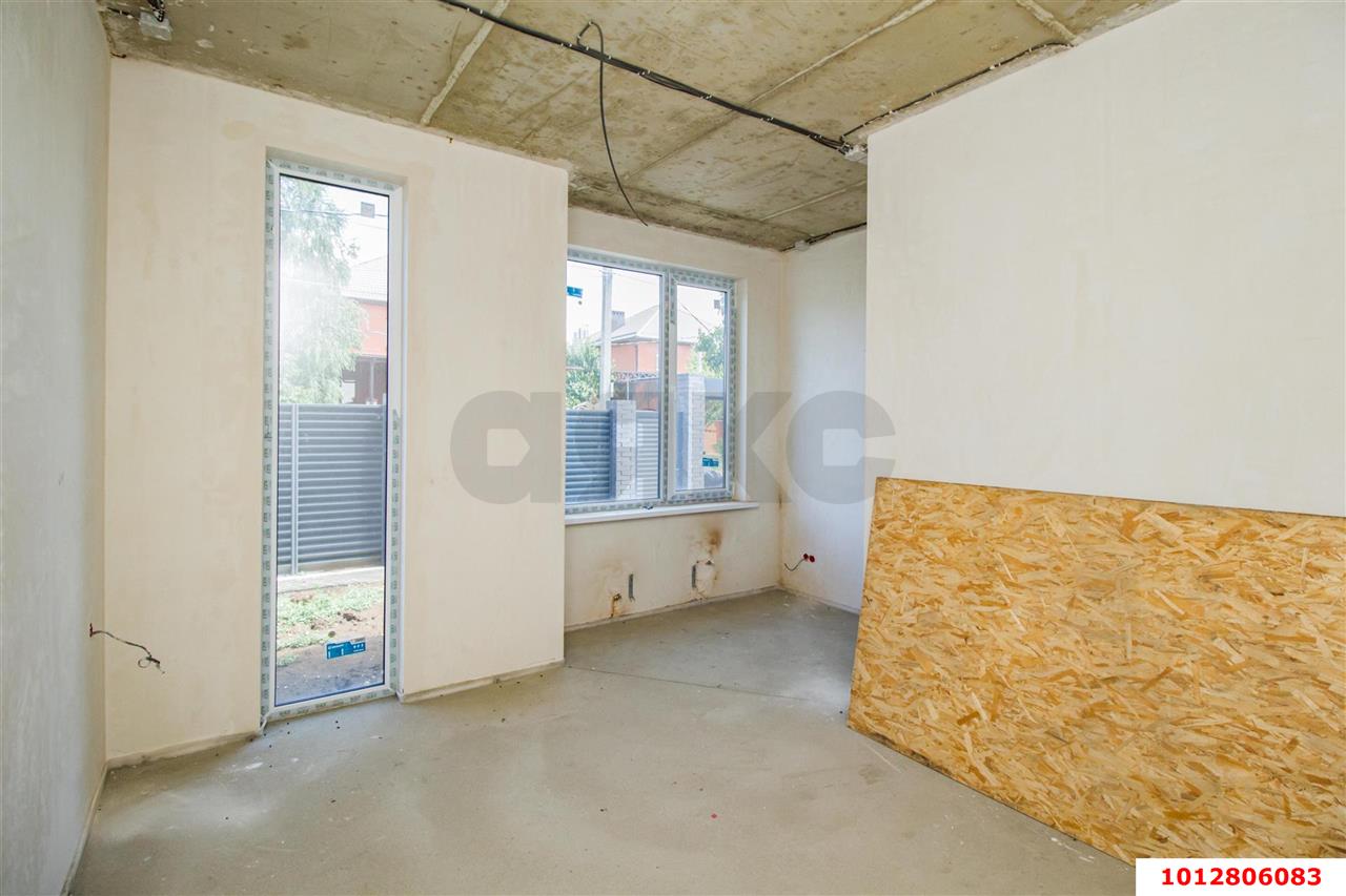 Фото №8: Дом 195 м² + 5 сот. - Краснодар, Прикубанский внутригородской округ, Калинино, мкр. Завод Радиоизмерительных Приборов, ул. Прочноокопская, 7