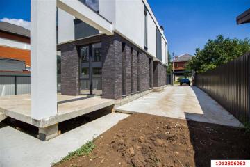 Фото №2: Дом 195 м² - Краснодар, мкр. Завод Радиоизмерительных Приборов, ул. Прочноокопская, 7