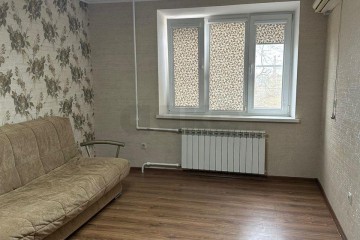 Фото №1: 2-комнатная квартира 59 м² - Пригородный, мкр. Алтайский, ул. Донбасская, 8