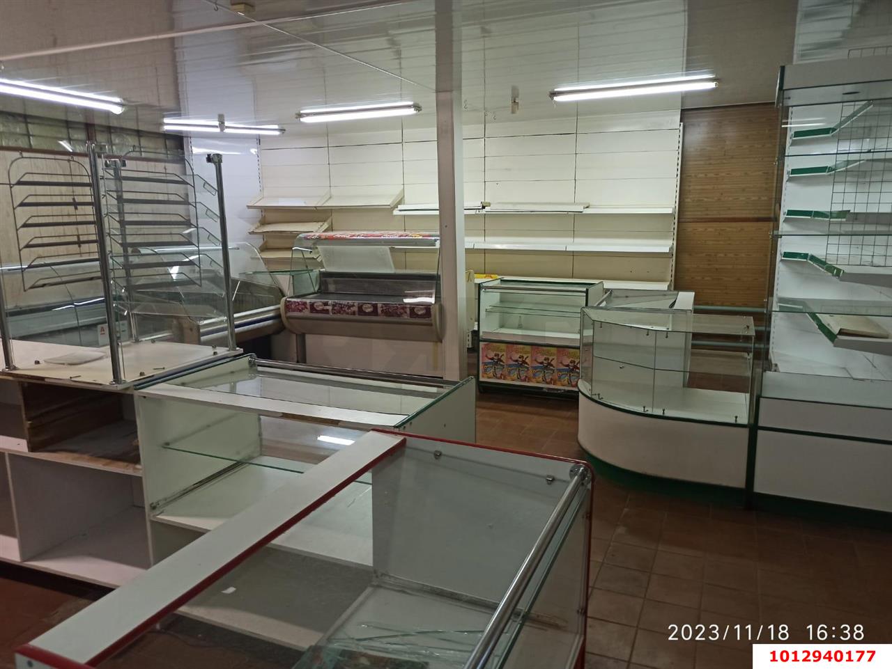 Фото №2: Торговое помещение 101 м² - Васюринская, ул. Карла Маркса, 78А