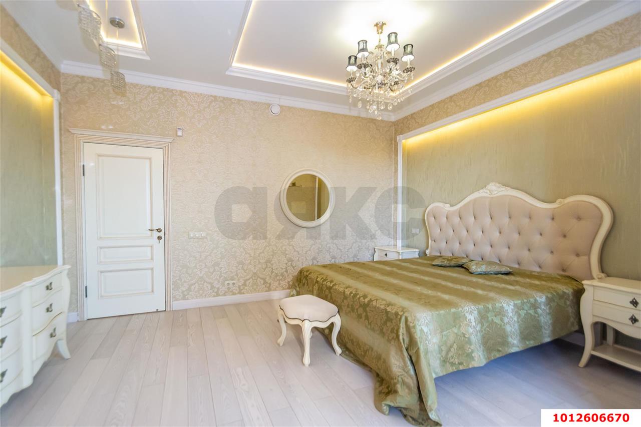 Фото №4: 3-комнатная квартира 136 м² - Краснодар, Центральный, ул. Кубанская набережная, 37