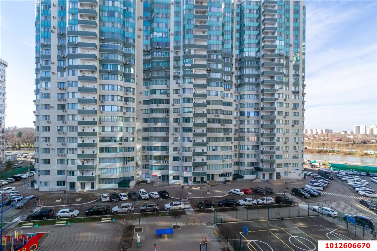 Фото №9: 3-комнатная квартира 136 м² - Краснодар, Центральный, ул. Кубанская набережная, 37