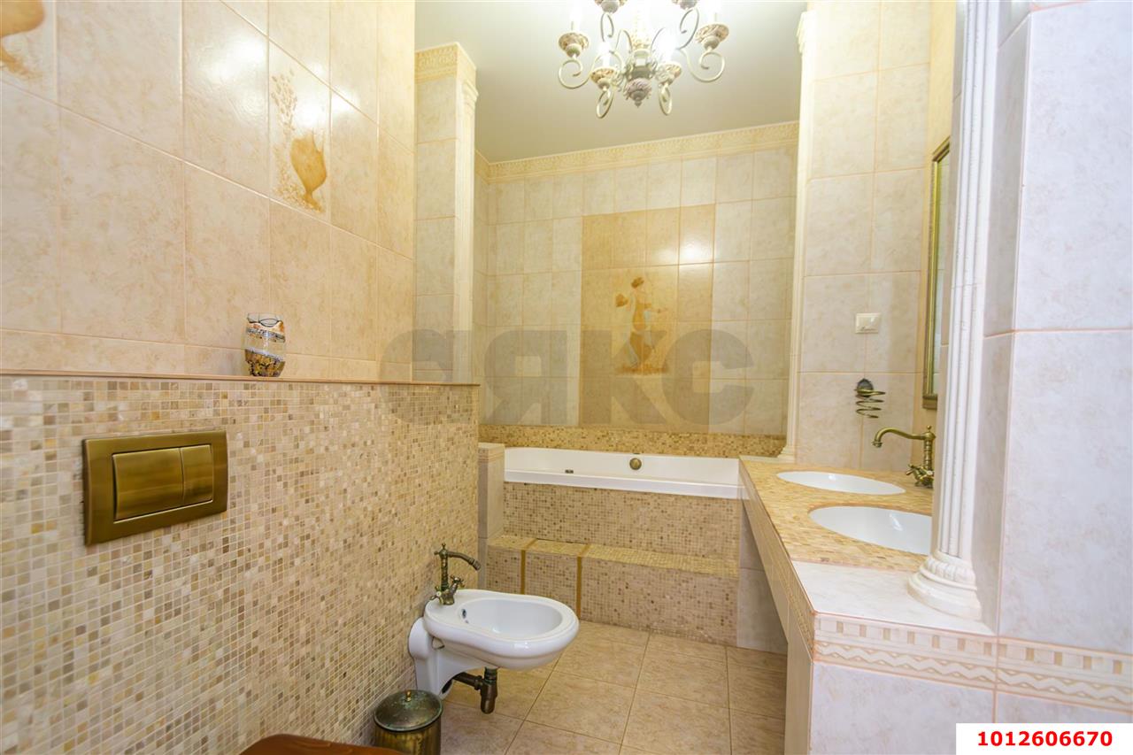 Фото №14: 3-комнатная квартира 136 м² - Краснодар, Центральный, ул. Кубанская набережная, 37