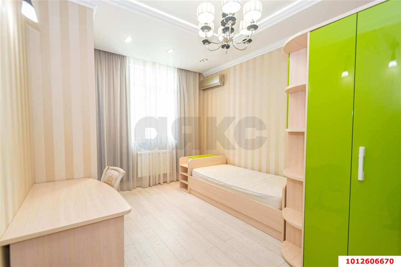 Фото №10: 3-комнатная квартира 136 м² - Краснодар, Центральный, ул. Кубанская набережная, 37