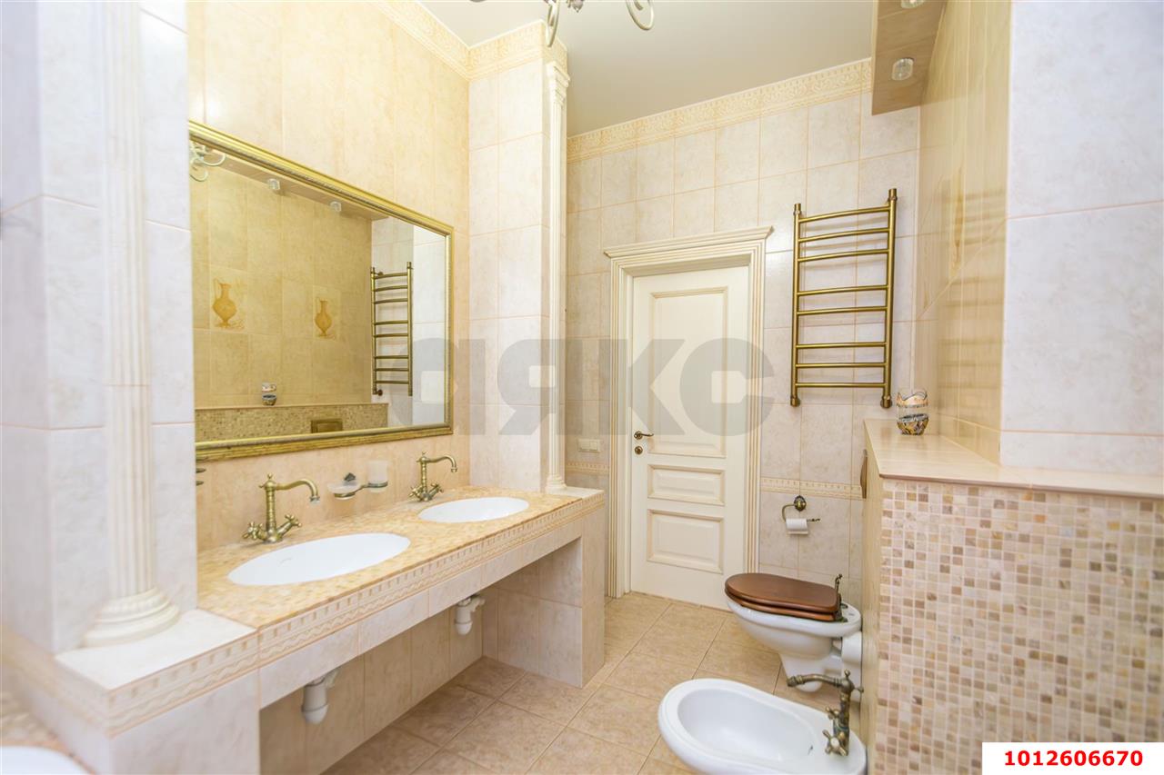 Фото №16: 3-комнатная квартира 136 м² - Краснодар, Центральный, ул. Кубанская набережная, 37