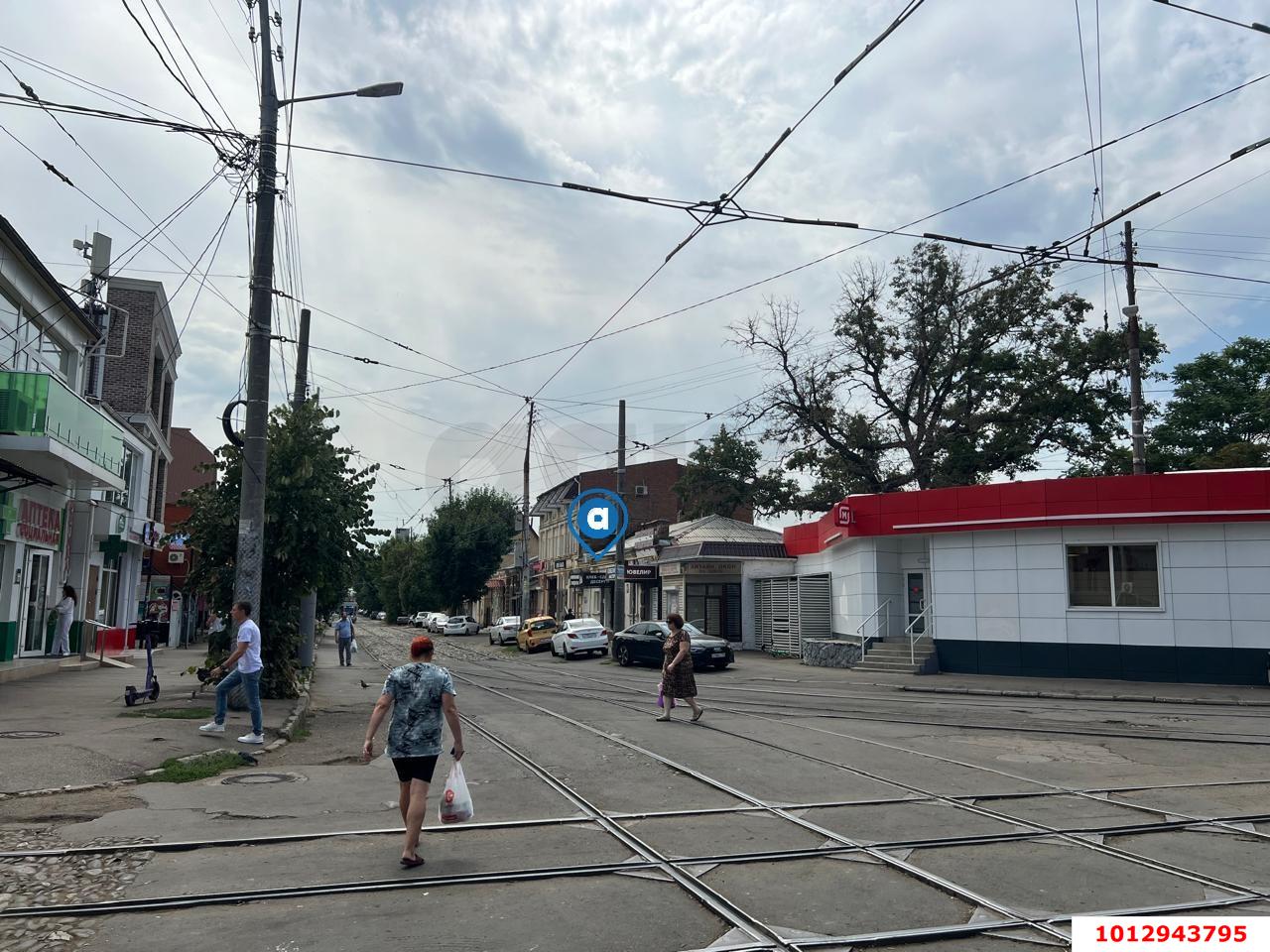 Фото №2: Торговое помещение 39 м² - Краснодар, Центральный, ул. Коммунаров, 95